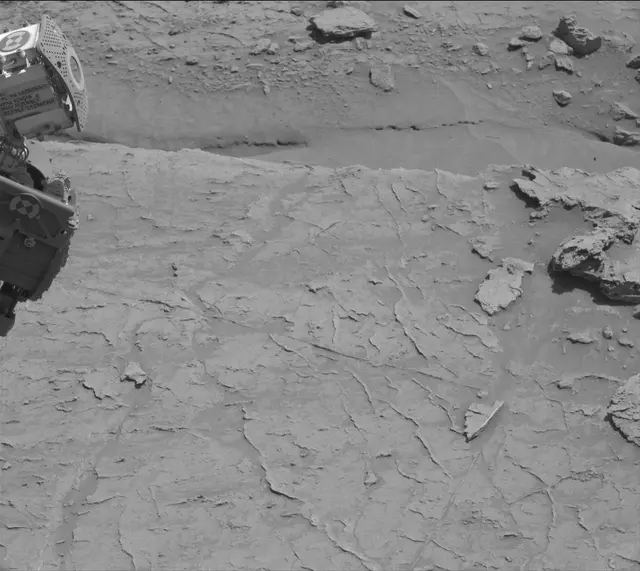 Sol 3104: Mast Camera (Mastcam)