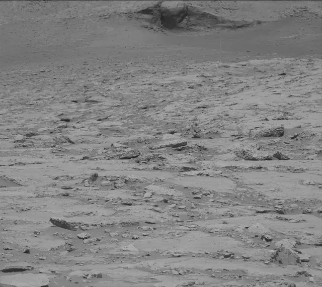 Sol 3104: Mast Camera (Mastcam)