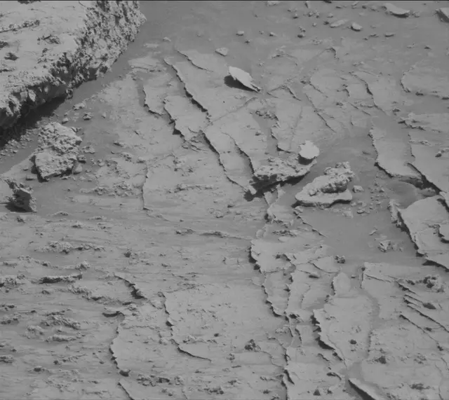 Sol 3106: Mast Camera (Mastcam)
