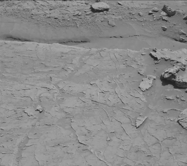 Sol 3107: Mast Camera (Mastcam)