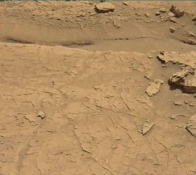Sol 3107: Mast Camera (Mastcam)