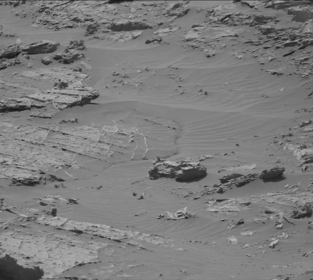 Sol 3112: Mast Camera (Mastcam)