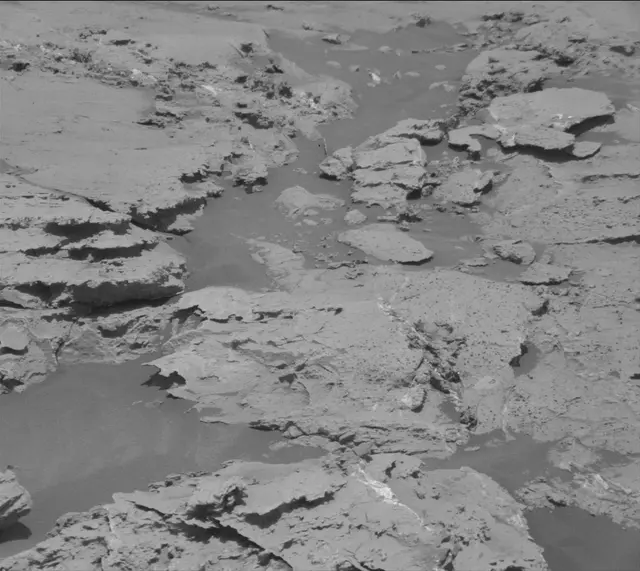 Sol 3112: Mast Camera (Mastcam)