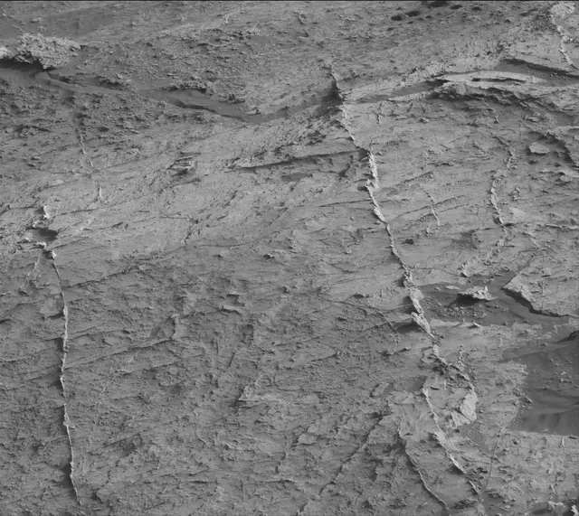 Sol 3113: Mast Camera (Mastcam)