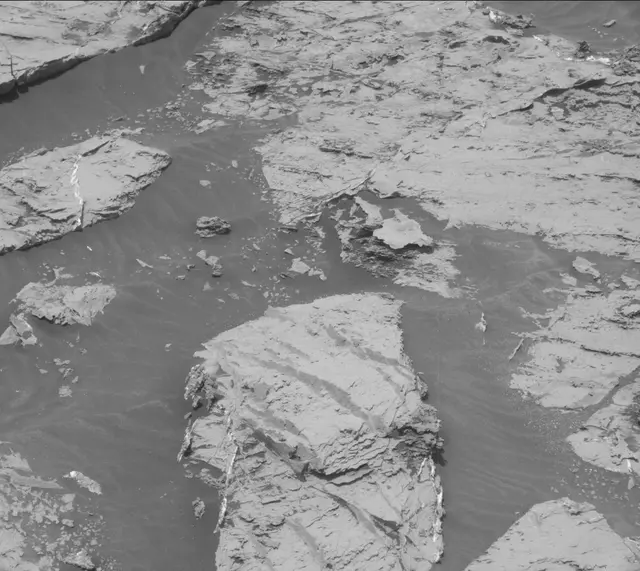 Sol 3113: Mast Camera (Mastcam)