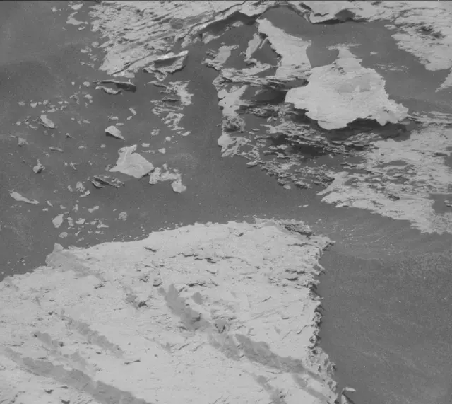 Sol 3113: Mast Camera (Mastcam)
