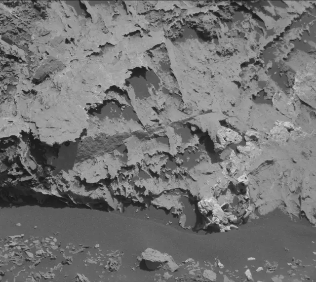 Sol 3115: Mast Camera (Mastcam)