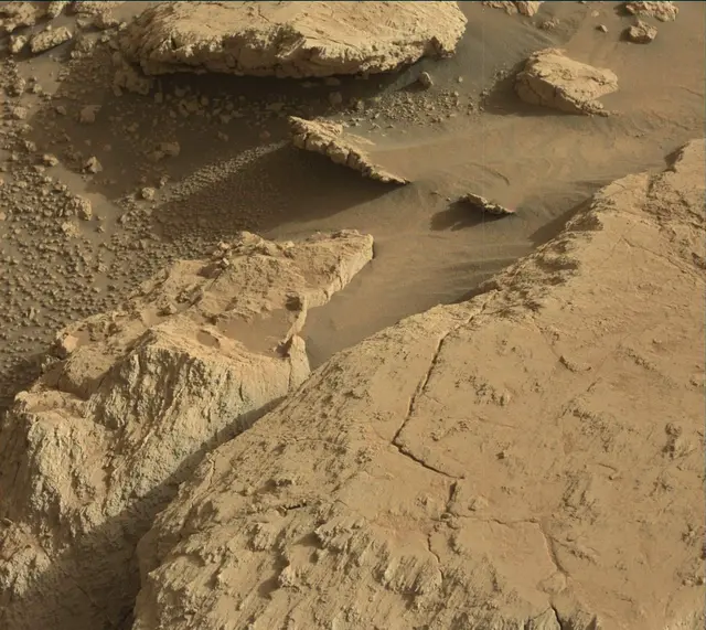 Sol 3117: Mast Camera (Mastcam)