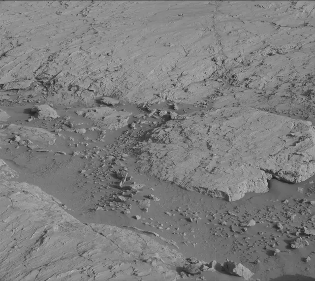 Sol 3117: Mast Camera (Mastcam)