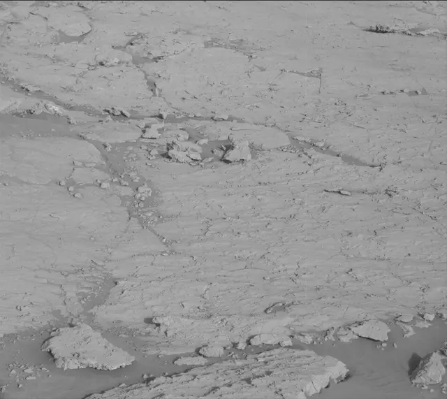 Sol 3117: Mast Camera (Mastcam)