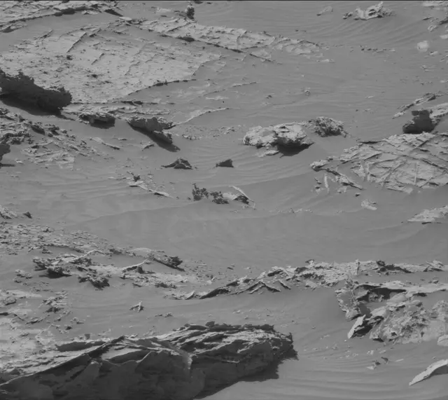 Sol 3117: Mast Camera (Mastcam)
