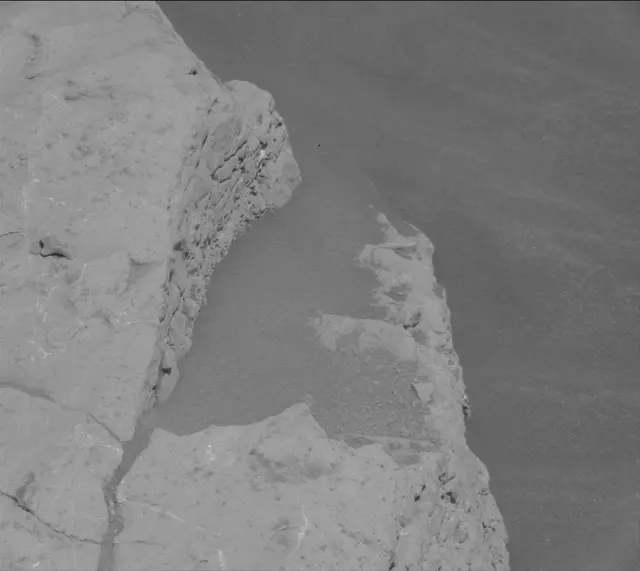 Sol 3119: Mast Camera (Mastcam)