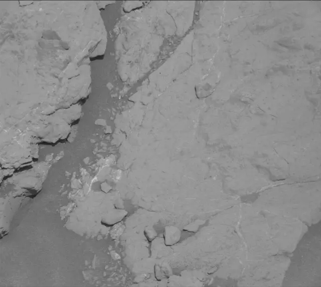 Sol 3119: Mast Camera (Mastcam)