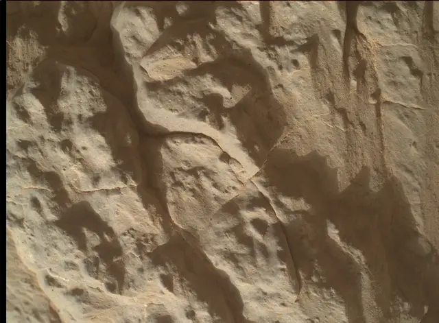 Sol 3119: Mars Hand Lens Imager (MAHLI)