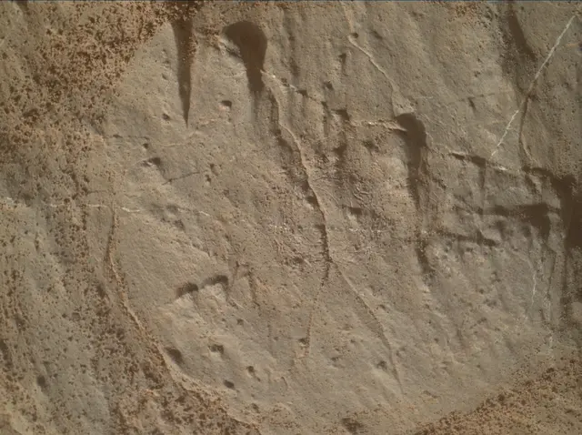 Sol 3119: Mars Hand Lens Imager (MAHLI)