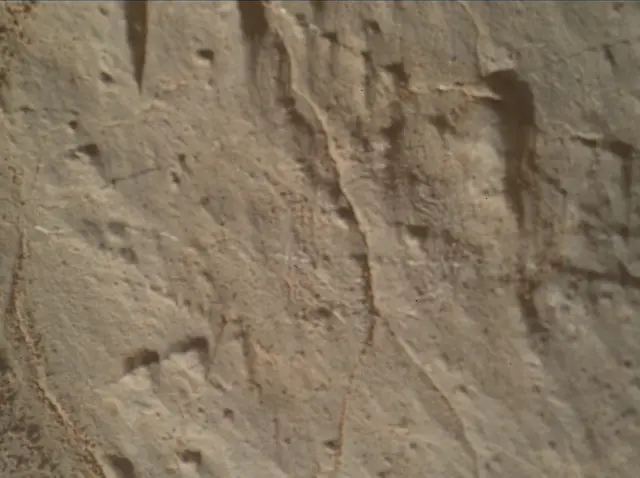 Sol 3119: Mars Hand Lens Imager (MAHLI)