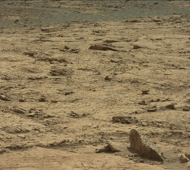 Sol 3122: Mast Camera (Mastcam)