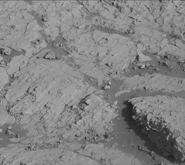 Sol 3122: Mast Camera (Mastcam)