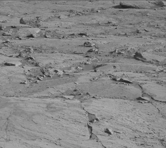 Sol 3125: Mast Camera (Mastcam)
