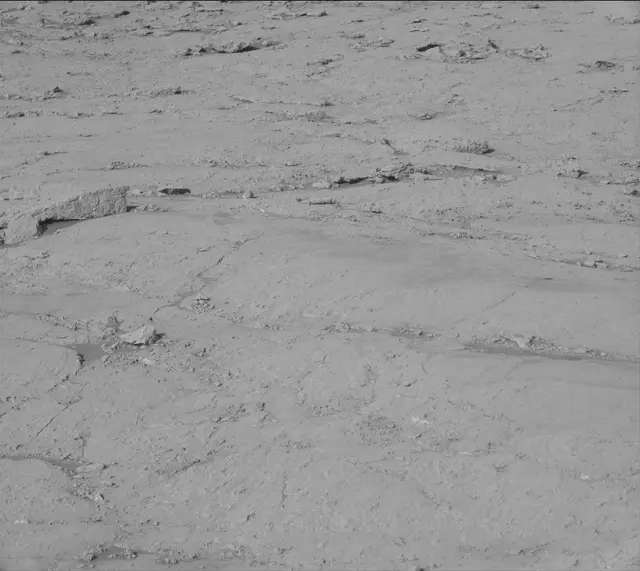 Sol 3125: Mast Camera (Mastcam)