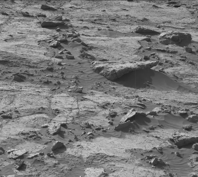 Sol 3125: Mast Camera (Mastcam)
