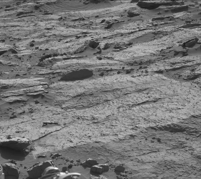 Sol 3125: Mast Camera (Mastcam)
