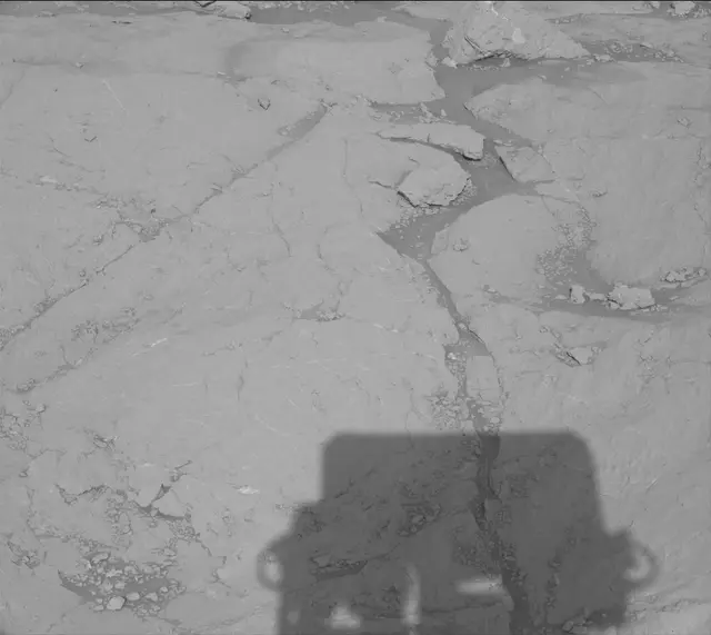 Sol 3125: Mast Camera (Mastcam)