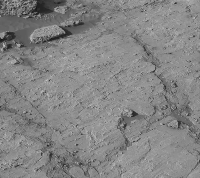 Sol 3125: Mast Camera (Mastcam)