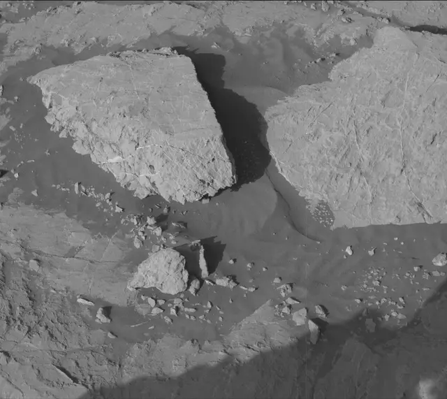 Sol 3125: Mast Camera (Mastcam)