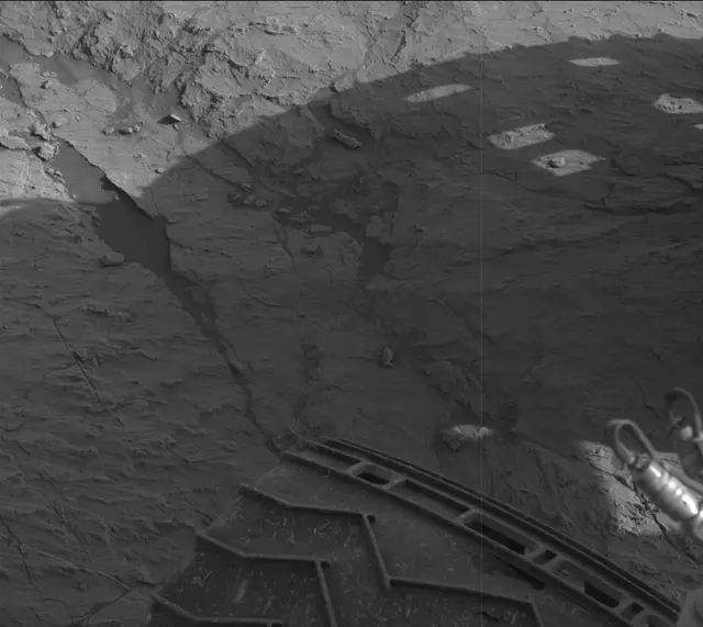 Sol 3125: Mast Camera (Mastcam)