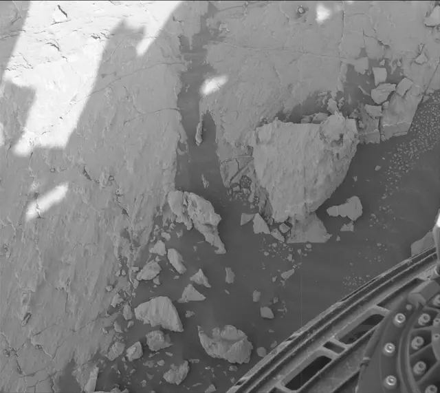 Sol 3125: Mast Camera (Mastcam)