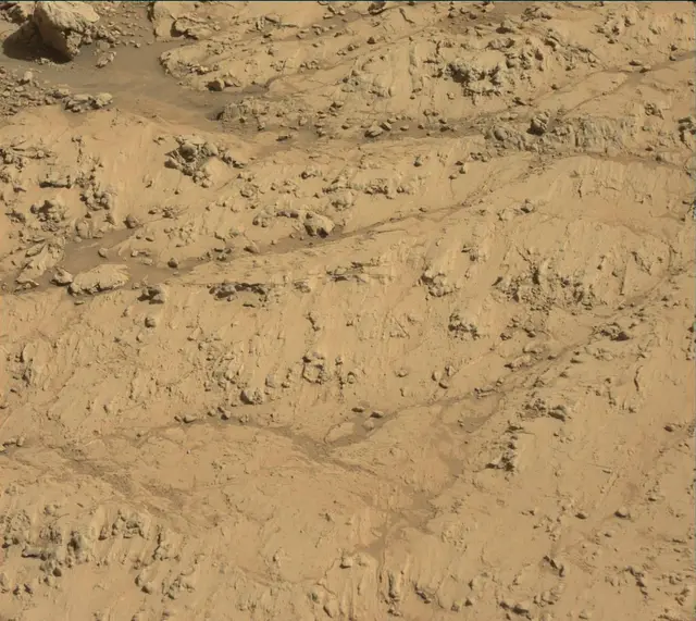 Sol 3136: Mast Camera (Mastcam)