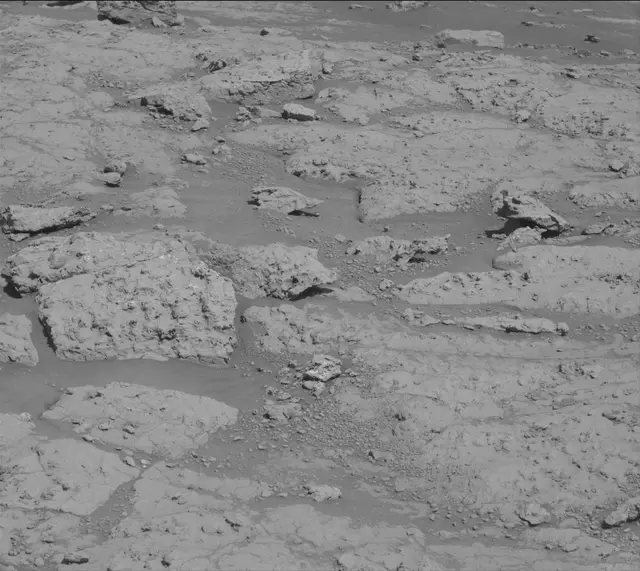 Sol 3137: Mast Camera (Mastcam)