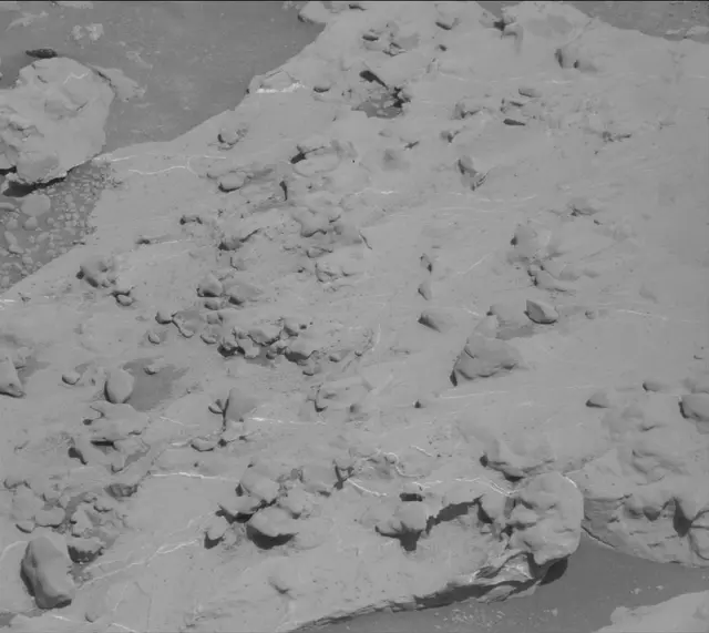 Sol 3137: Mast Camera (Mastcam)