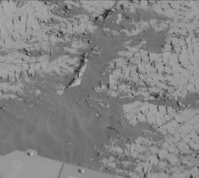 Sol 3138: Mast Camera (Mastcam)