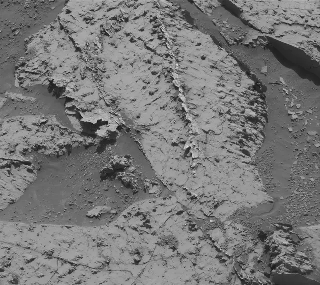 Sol 3139: Mast Camera (Mastcam)