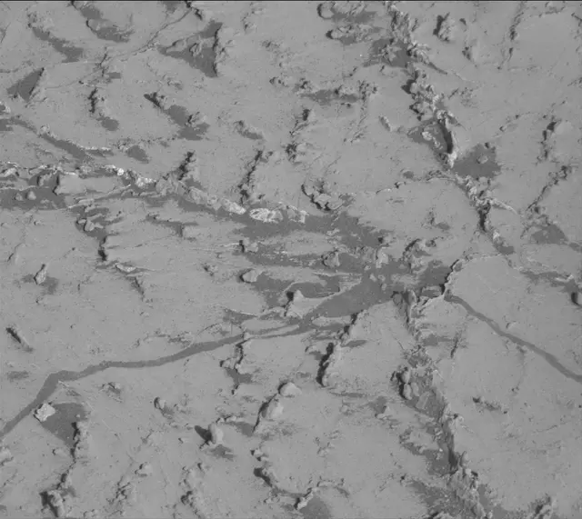 Sol 3139: Mast Camera (Mastcam)