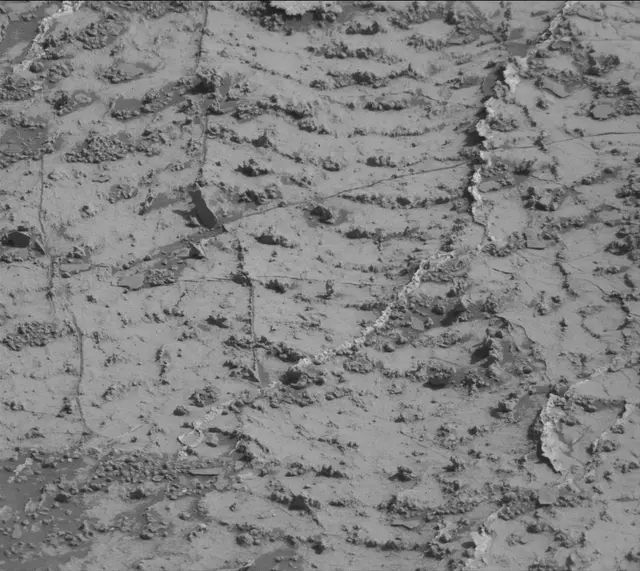 Sol 3139: Mast Camera (Mastcam)