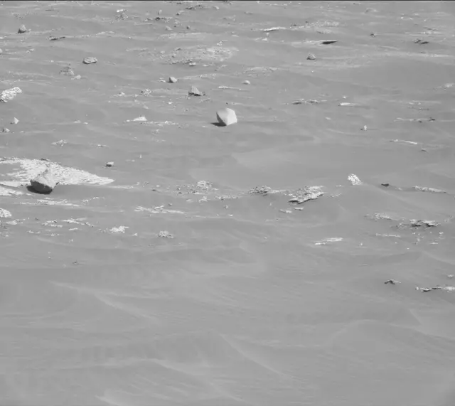 Sol 3139: Mast Camera (Mastcam)