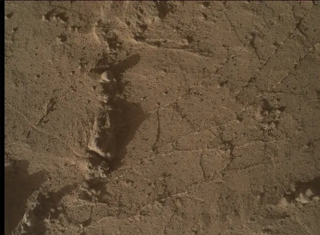 Sol 3139: Mars Hand Lens Imager (MAHLI)