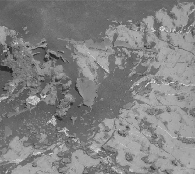 Sol 3140: Mast Camera (Mastcam)