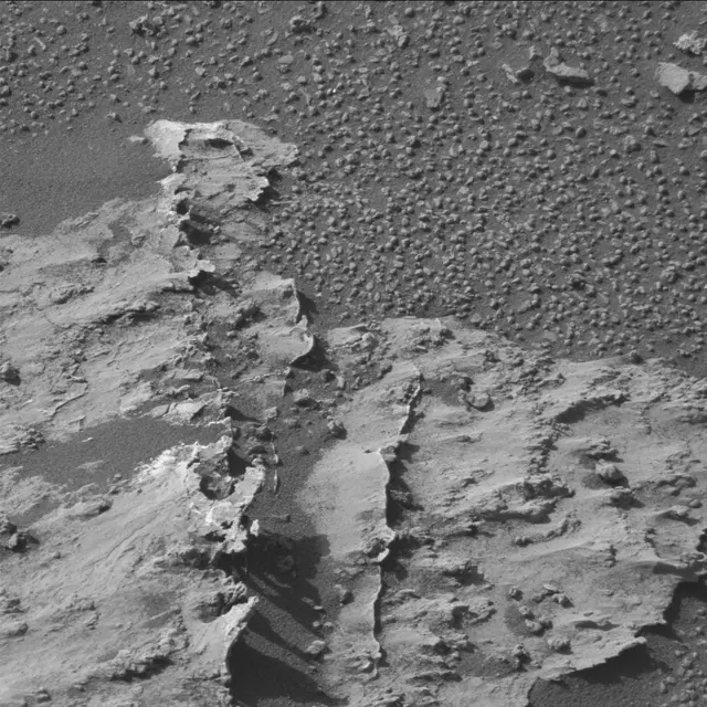 Sol 3140: Mast Camera (Mastcam)