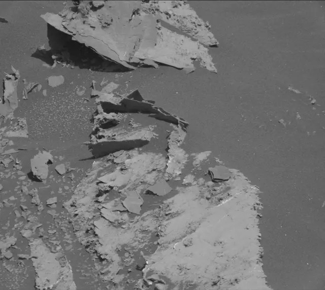 Sol 3142: Mast Camera (Mastcam)
