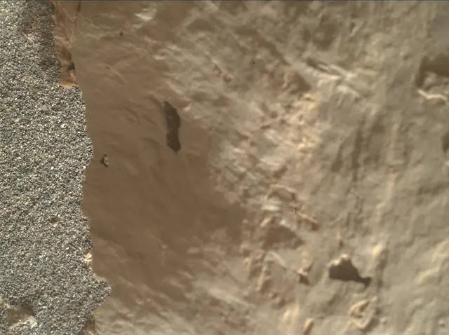 Sol 3142: Mars Hand Lens Imager (MAHLI)