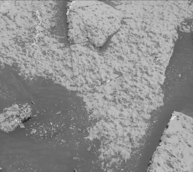 Sol 3143: Mast Camera (Mastcam)