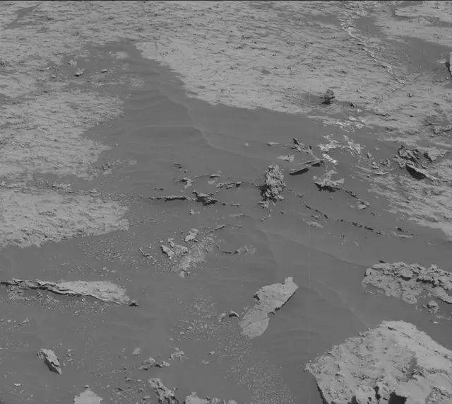 Sol 3143: Mast Camera (Mastcam)