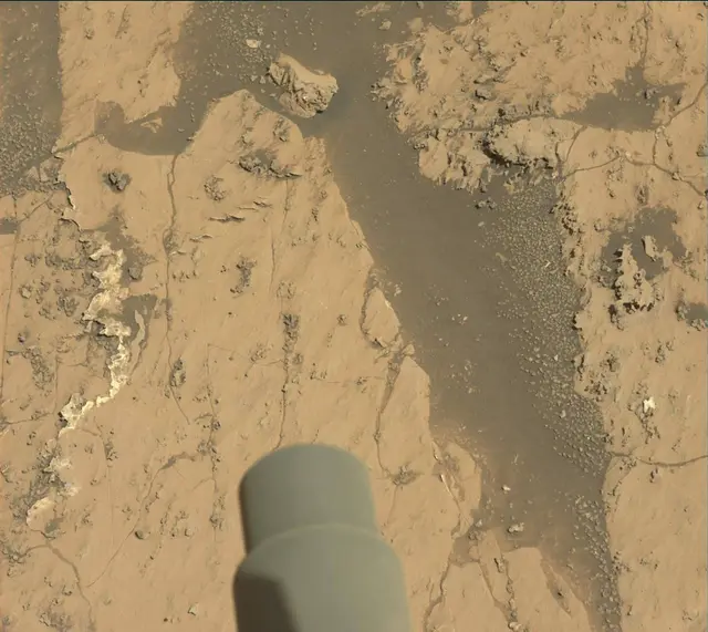 Sol 3143: Mast Camera (Mastcam)