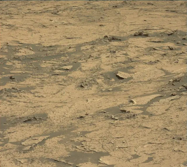 Sol 3143: Mast Camera (Mastcam)