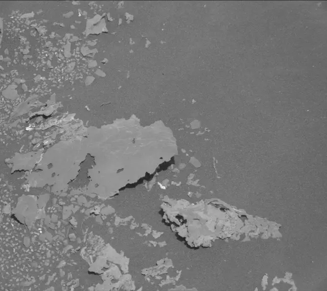 Sol 3143: Mast Camera (Mastcam)