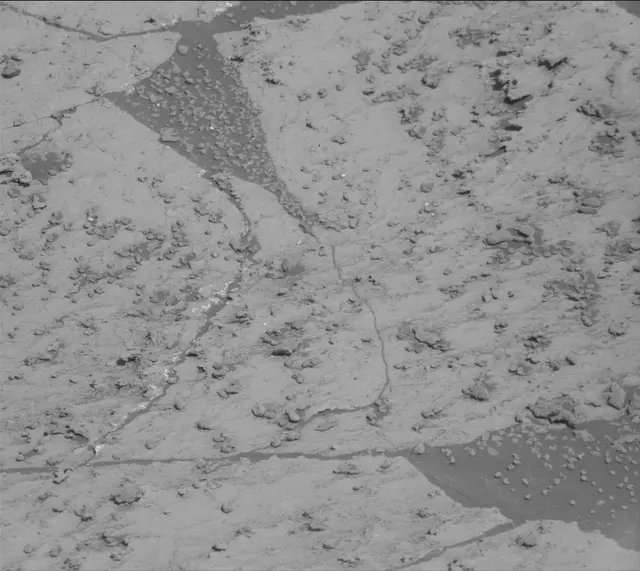 Sol 3146: Mast Camera (Mastcam)
